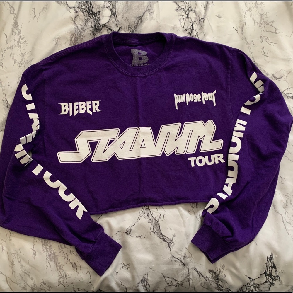 Long sleeve crop tops